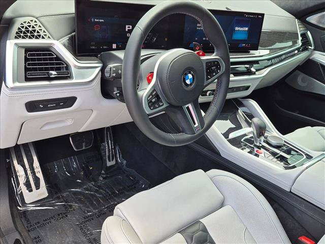 Certified 2025 BMW X6 M Competition w/ Executive Package AWD/4WD image 10