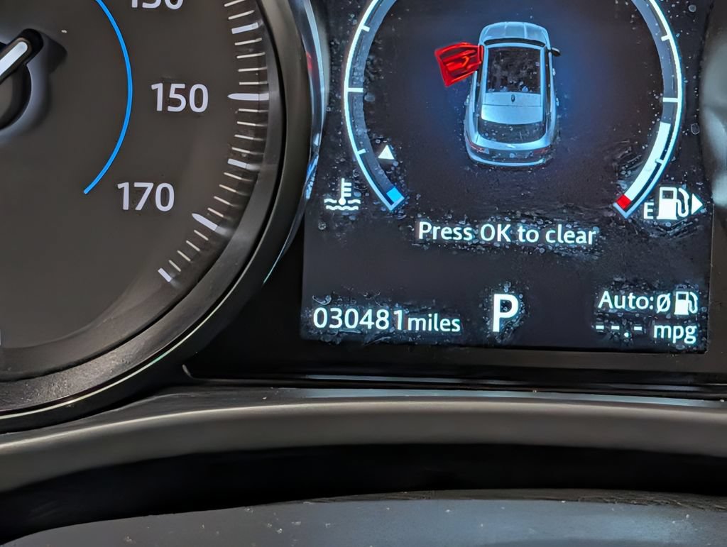 Used 2019 Jaguar F-PACE Prestige AWD/4WD image 8