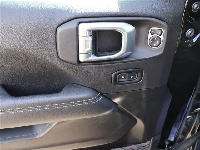 Used 2022 Jeep Gladiator Overland w/ Popular Equipment Package image 9