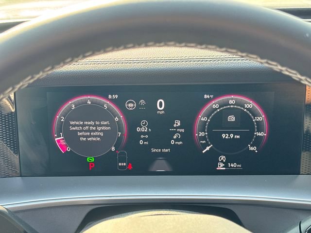 Used 2025 Volkswagen Tiguan SE FWD image 18