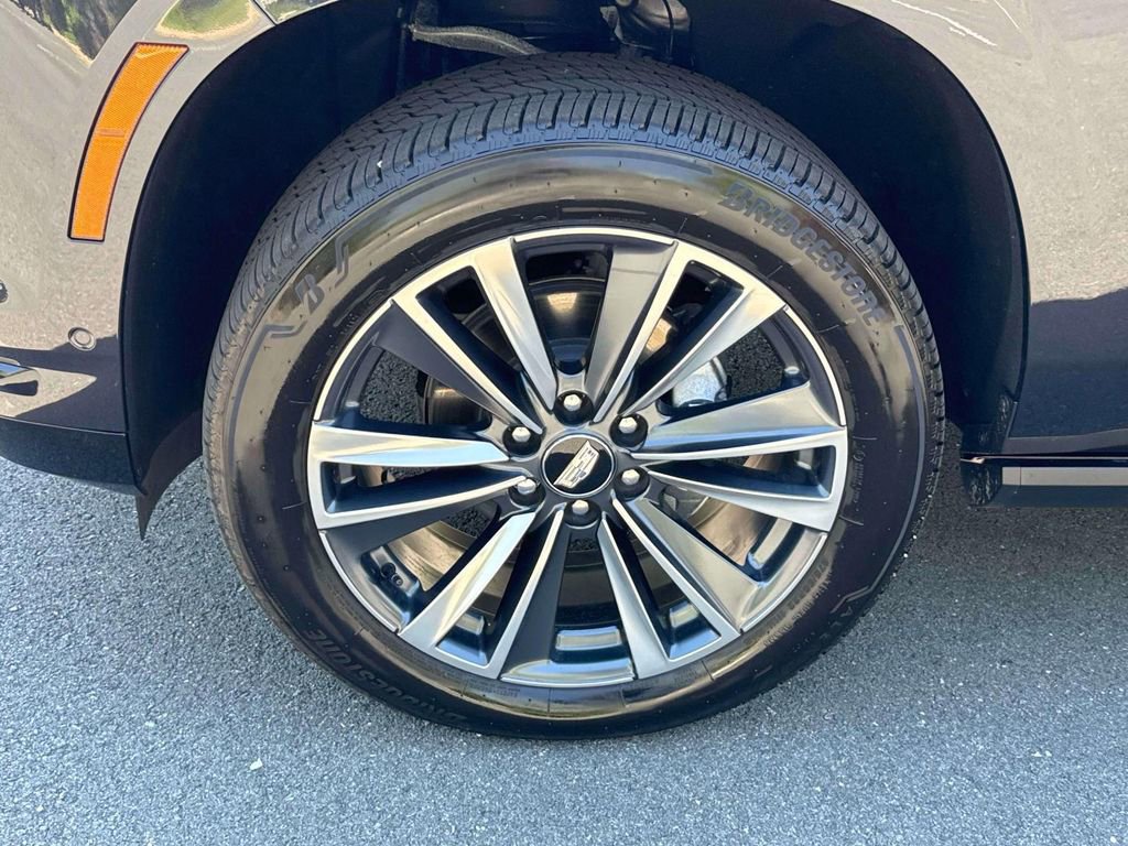 Used 2025 Cadillac Escalade ESV Sport w/ LPO, Floor Liner Package image 14