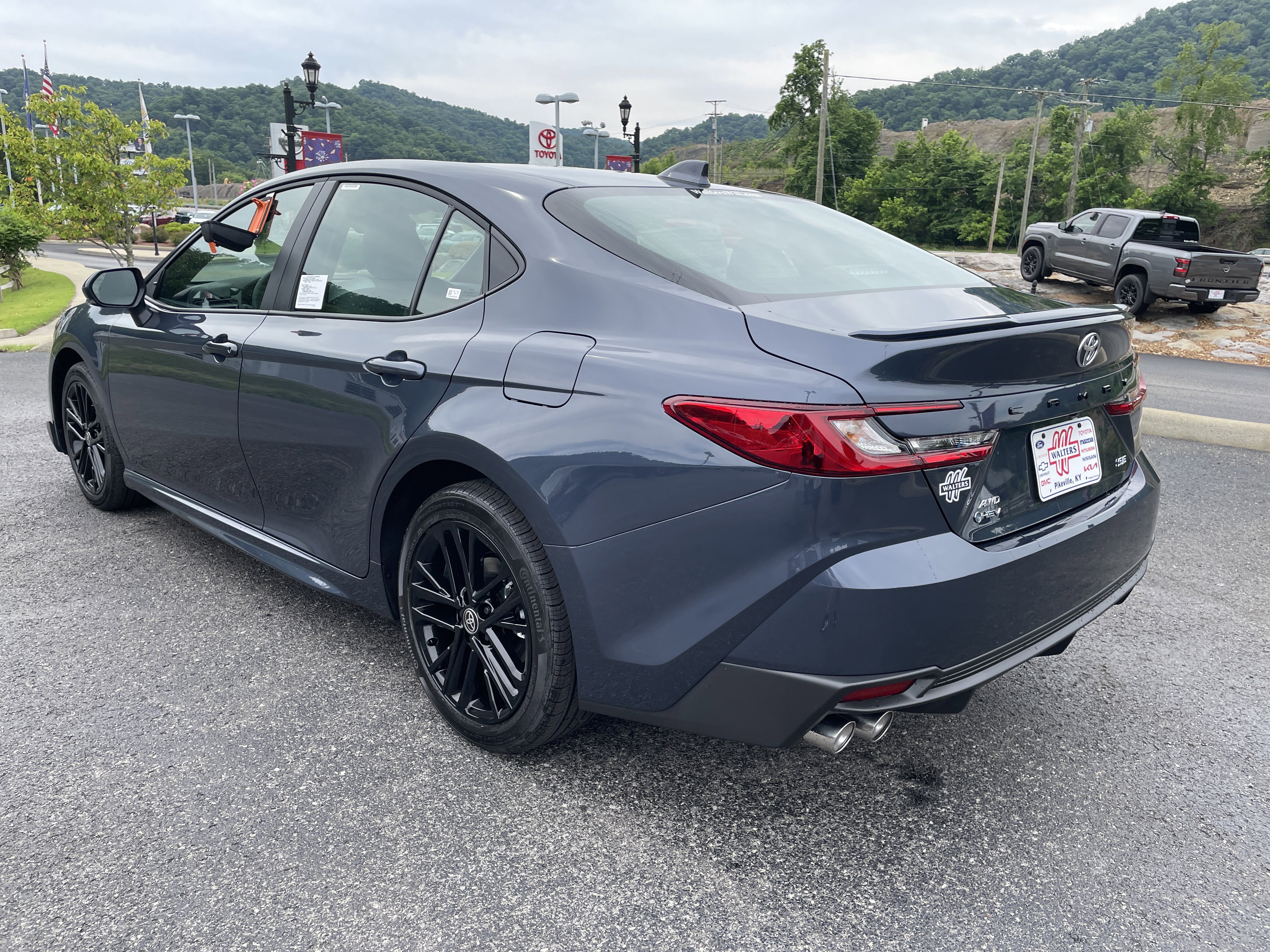 New 2026 Toyota Camry SE w/ Convenience Package AWD/4WD image 5