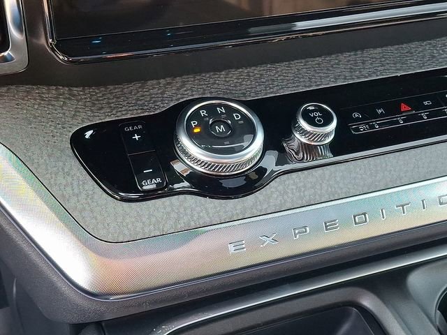 New 2025 Ford Expedition Tremor image 7