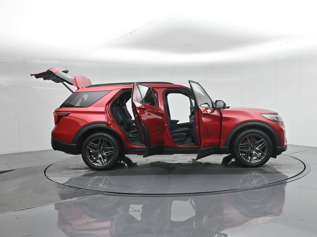 New 2026 Ford Explorer ST w/ Sun And Sound Package AWD/4WD image 4