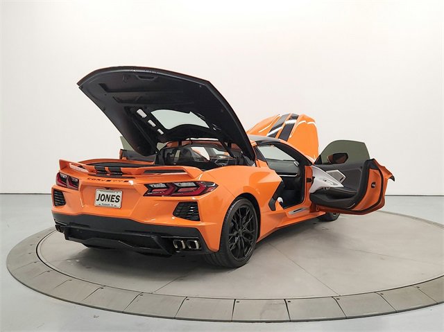 Used 2024 Chevrolet Corvette Stingray Preferred Cpe w/ Z51 Performance Package image 14