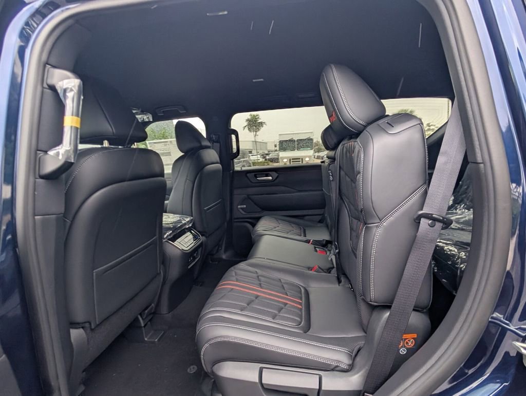 New 2026 Nissan Armada PRO-4X AWD/4WD image 12