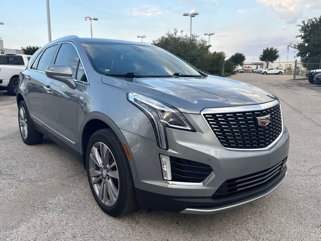 Used 2024 Cadillac XT5 Premium Luxury w/ LPO, Floor Liner Package AWD/4WD image 7