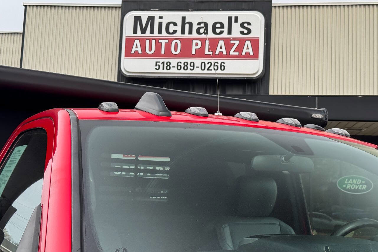 Used 2023 RAM 5500 Tradesman AWD/4WD image 14