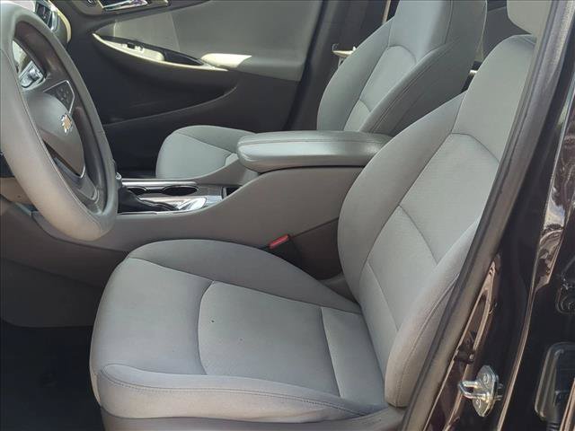 Used 2021 Chevrolet Malibu LT FWD image 15