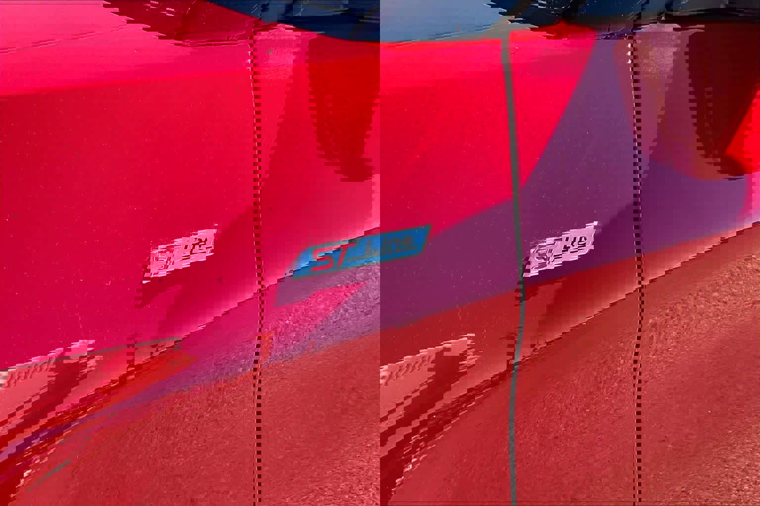 New 2026 Ford Explorer ST-Line w/ ST-Line Street Pack image 15