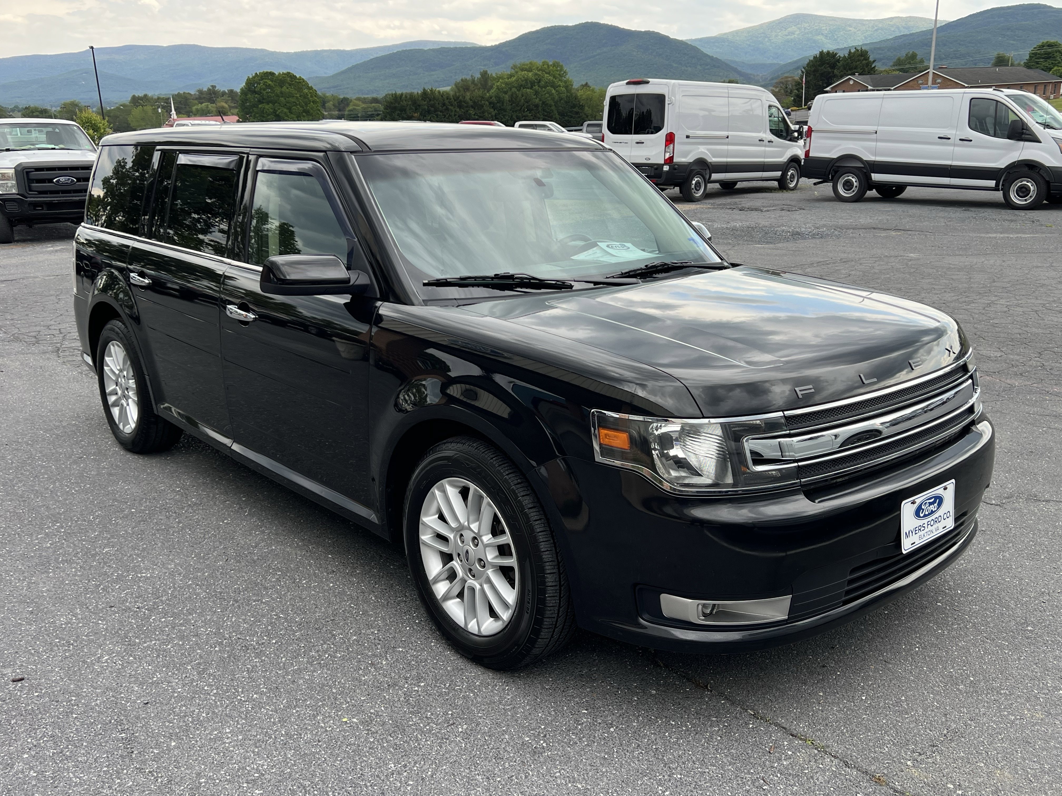 Used 2015 Ford Flex SEL w/ Equipment Group 202A AWD/4WD image 4