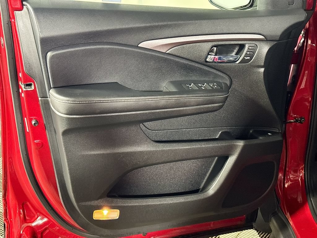 Used 2021 Honda Ridgeline RTL-E image 10