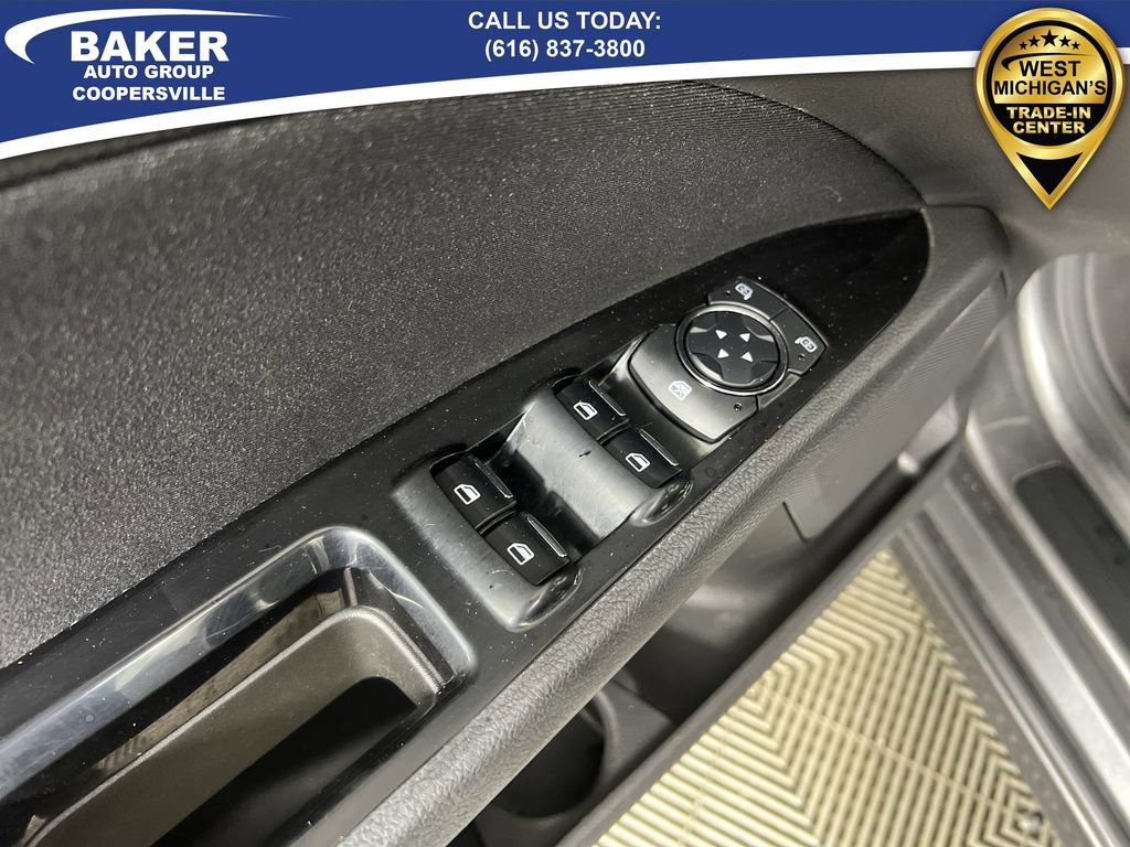 Used 2015 Ford Fusion SE image 21