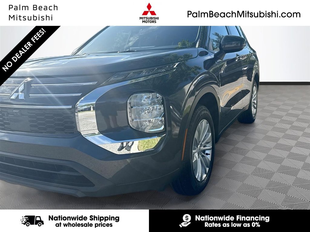 New 2026 Mitsubishi Outlander ES FWD image 1