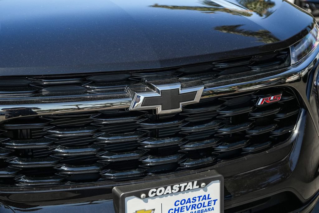New 2026 Chevrolet Trax RS w/ Driver Confidence Package FWD image 9