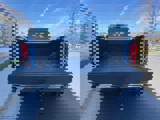 Used 2024 GMC Sierra 2500 Pro w/ Convenience Package image 11