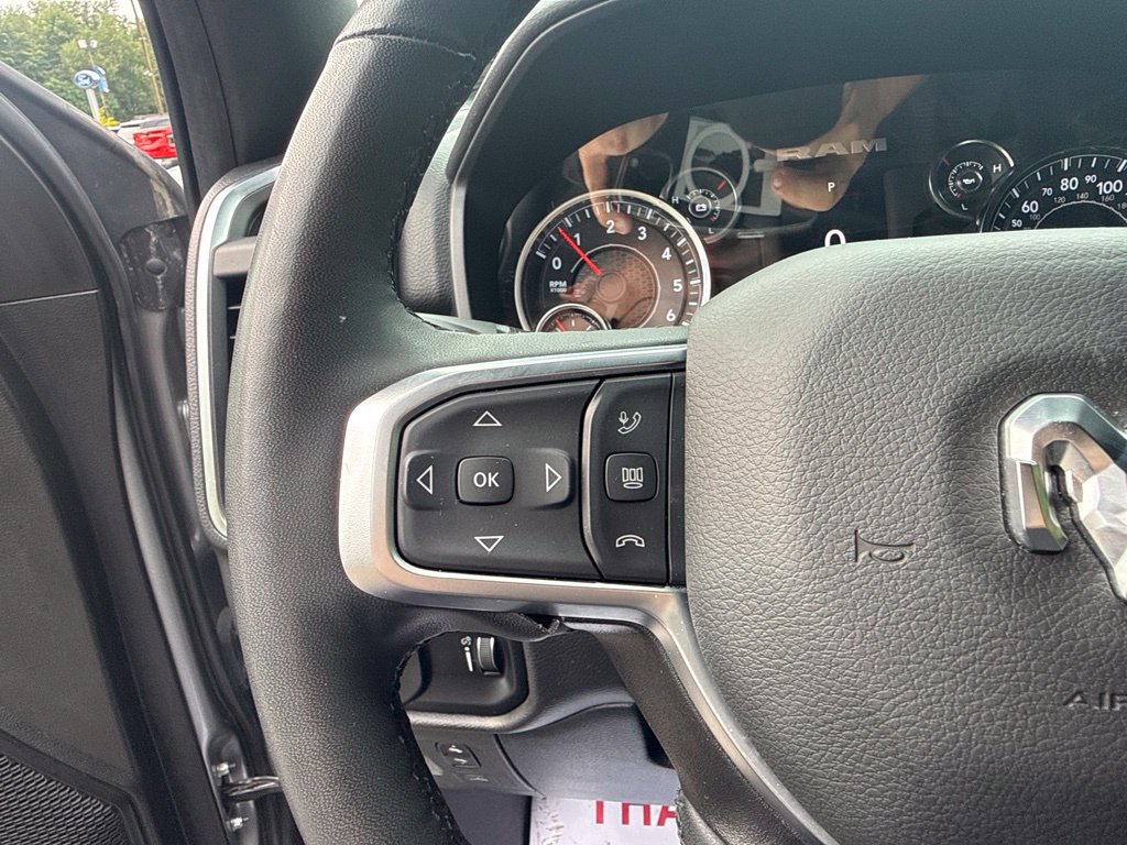 Used 2025 RAM 1500 Big Horn AWD/4WD image 15