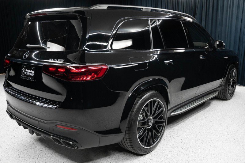 New 2026 Mercedes-Benz GLS 63 AMG 4MATIC image 5