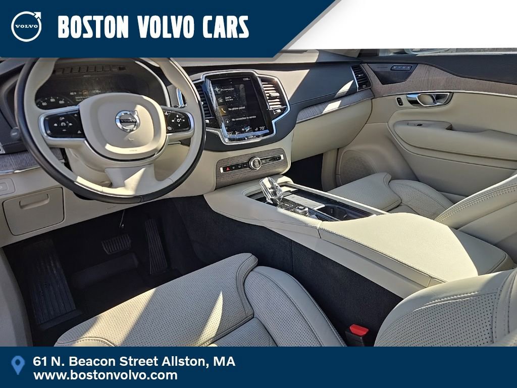 Used 2022 Volvo XC90 T8 Inscription image 16