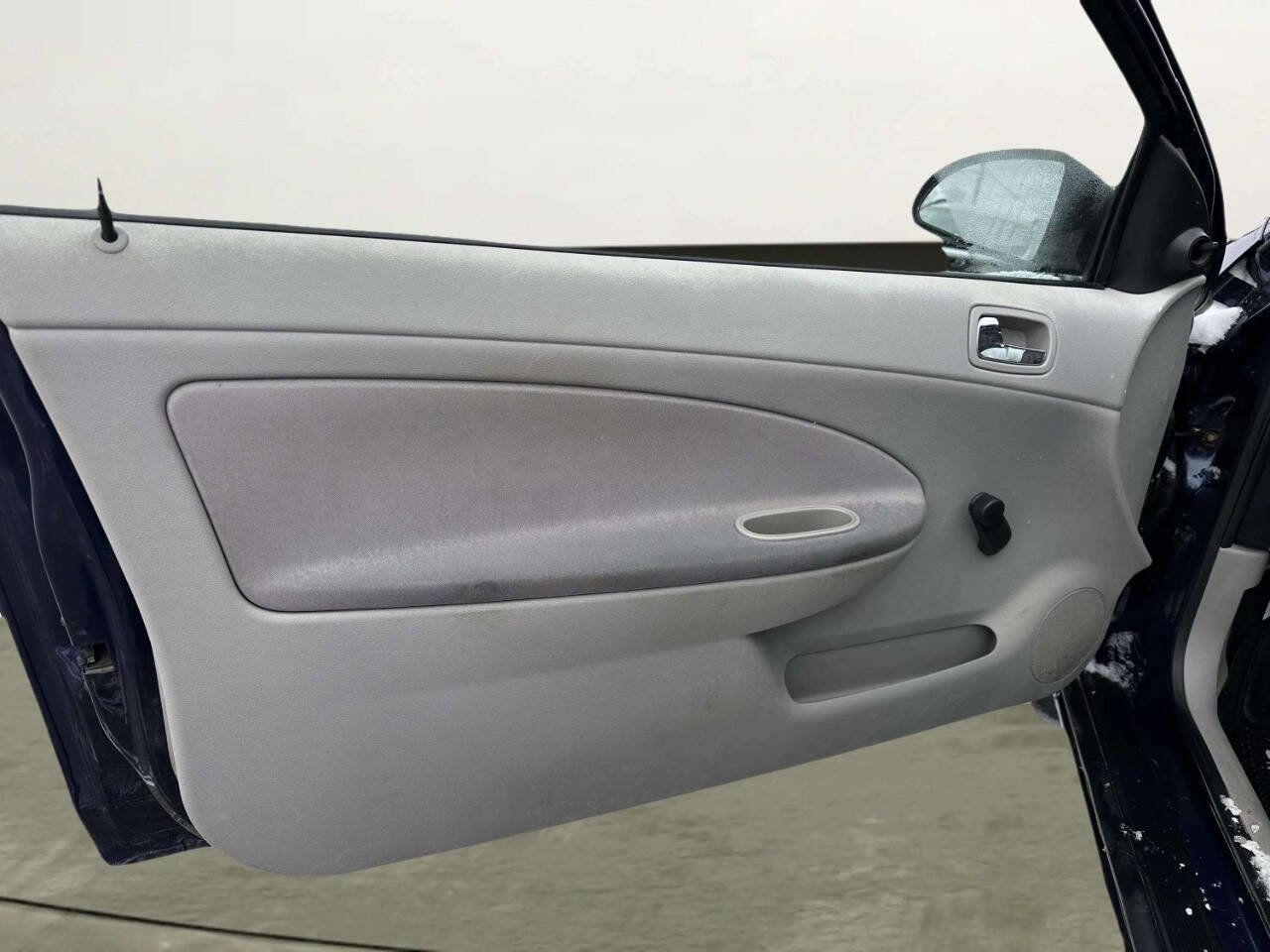 Used 2010 Chevrolet Cobalt LS image 9