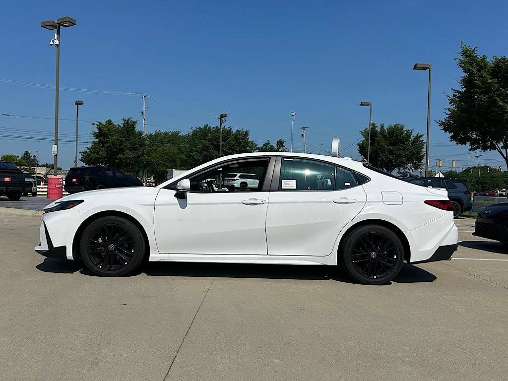 New 2026 Toyota Camry SE w/ Multimedia Upgrade Package AWD/4WD image 2
