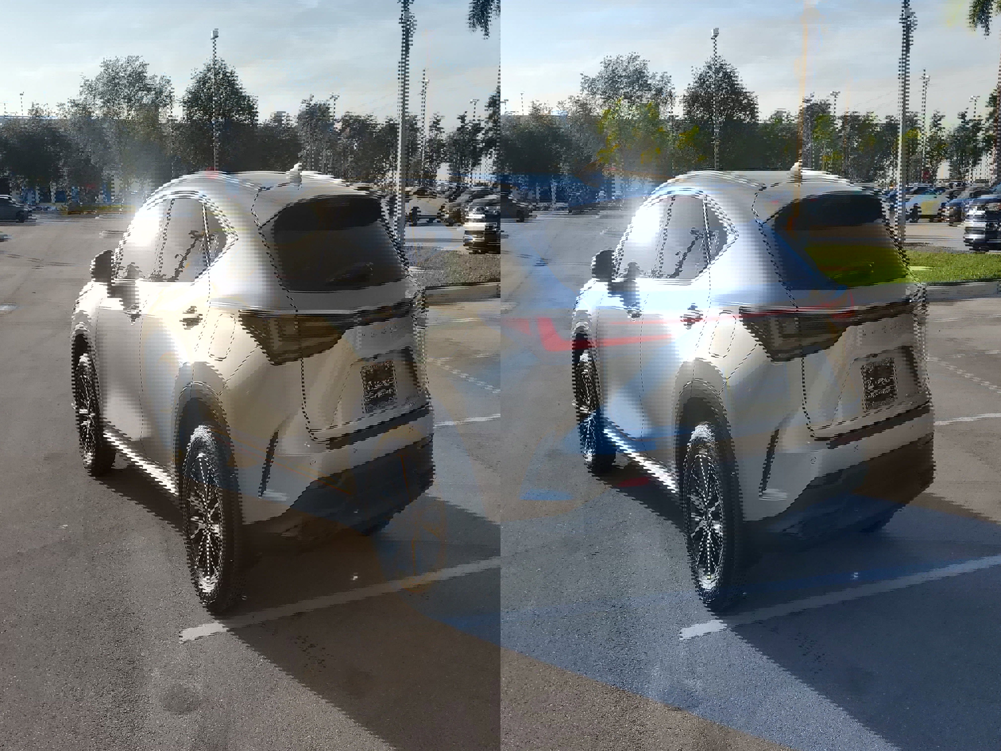 Certified 2024 Lexus NX 350 AWD w/ Premium Package image 8