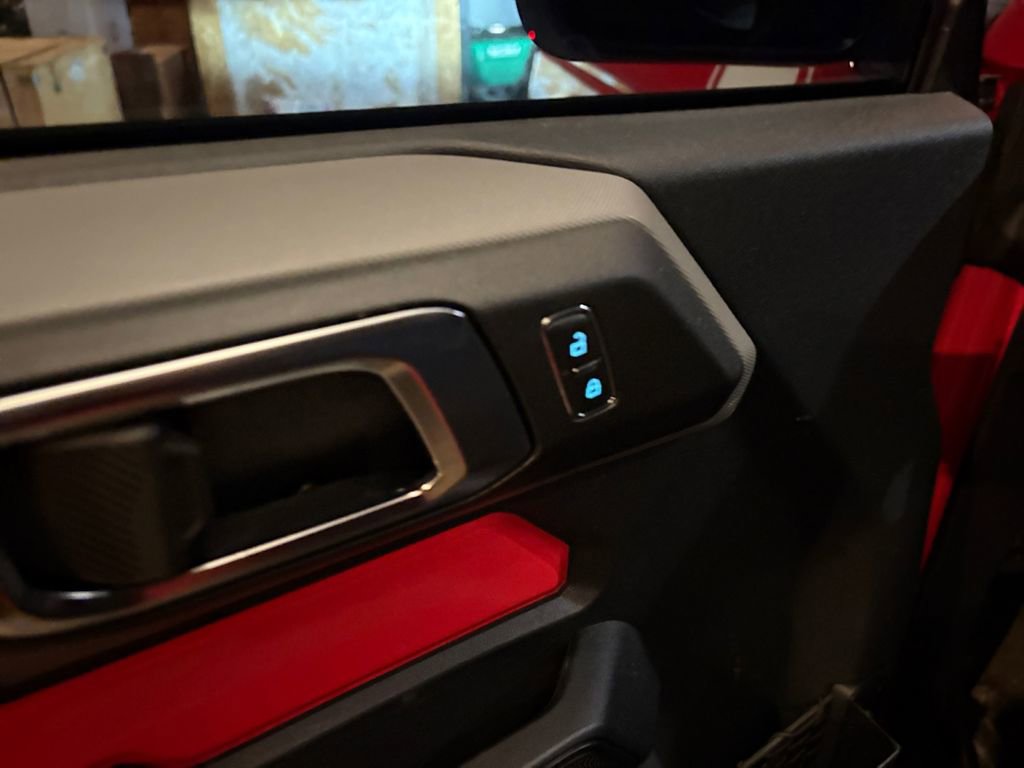 Used 2023 Ford Bronco 2-Door w/ Sasquatch Package image 24