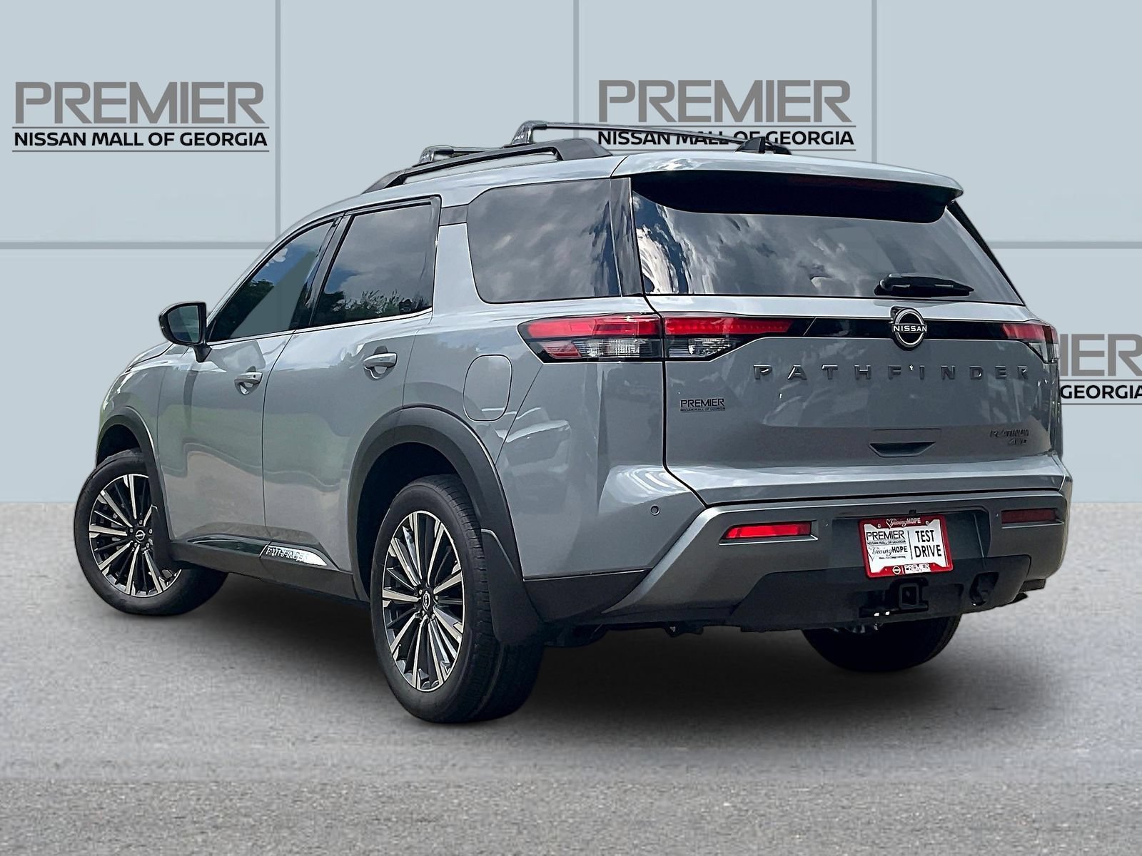 New 2026 Nissan Pathfinder Platinum AWD/4WD video 3