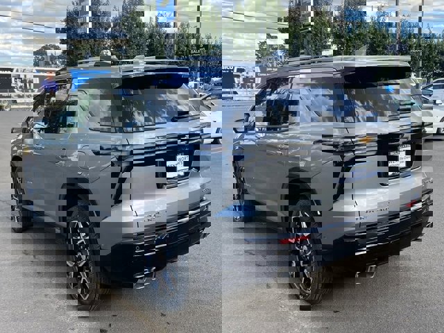 New 2026 Chevrolet Traverse High Country image 5
