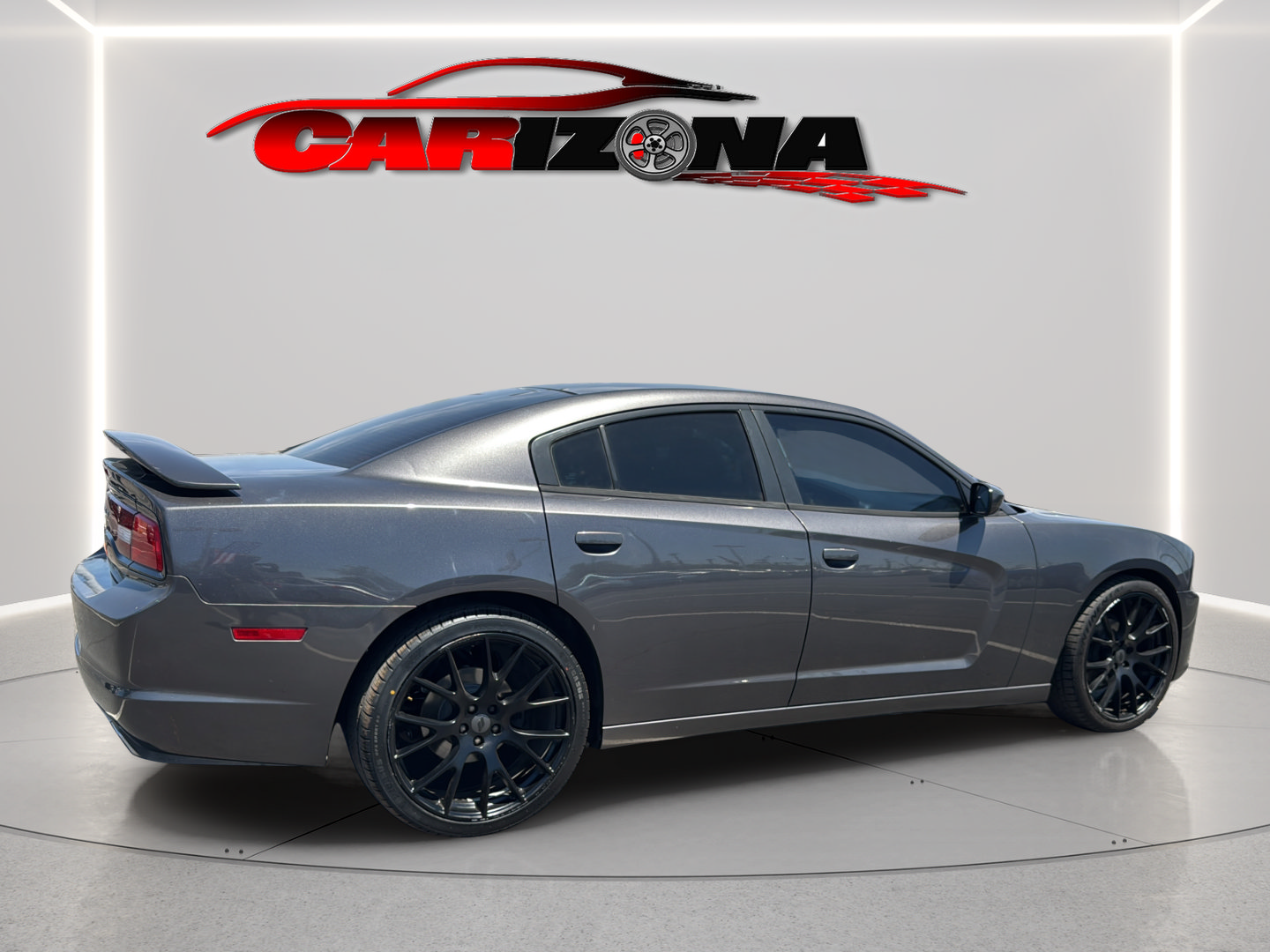 Used 2014 Dodge Charger SE RWD image 5