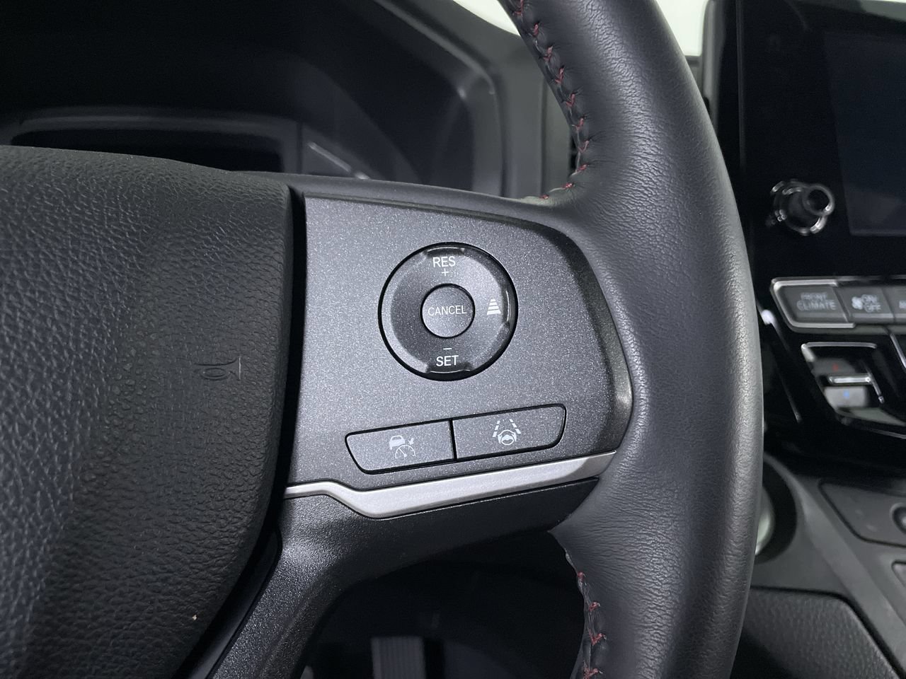 Used 2023 Honda Odyssey Sport image 27