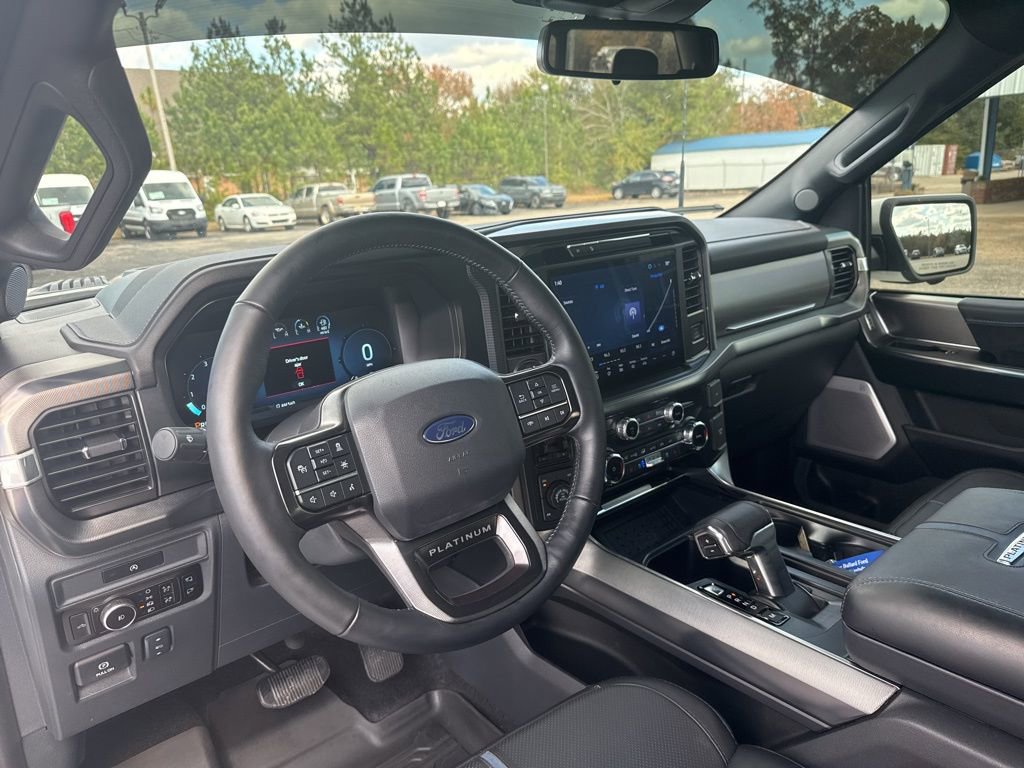 Used 2025 Ford F150 Platinum w/ Equipment Group 702A High image 4