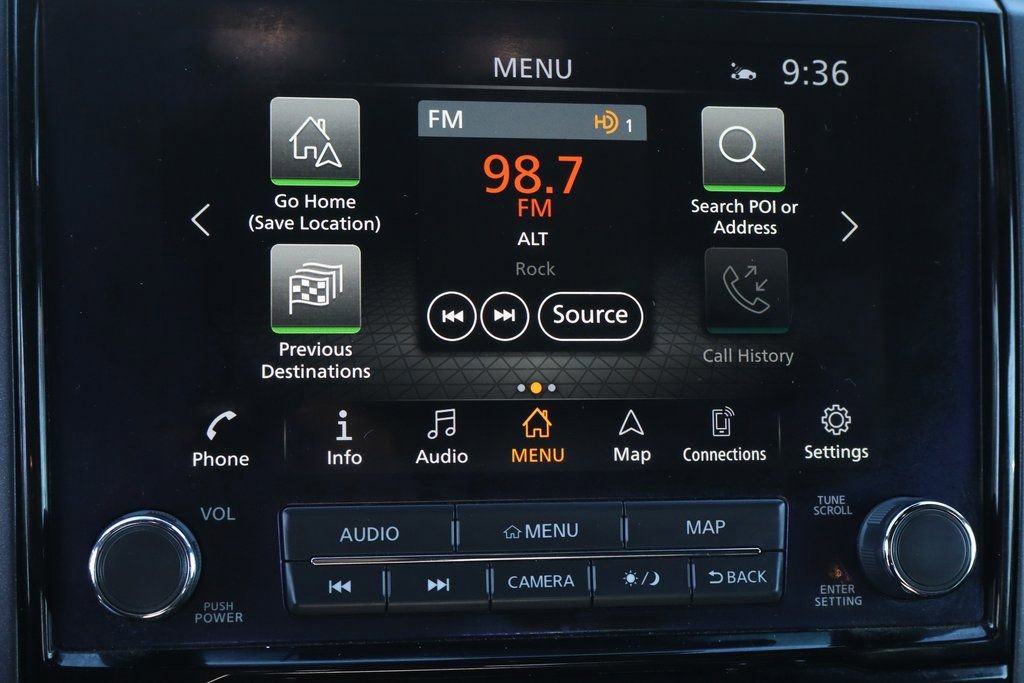 Used 2021 Nissan Titan PRO-4X w/ Pro-4x Convenience Package AWD/4WD image 33