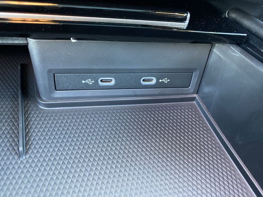 New 2026 Volkswagen Atlas Cross Sport SEL Premium R-Line image 26