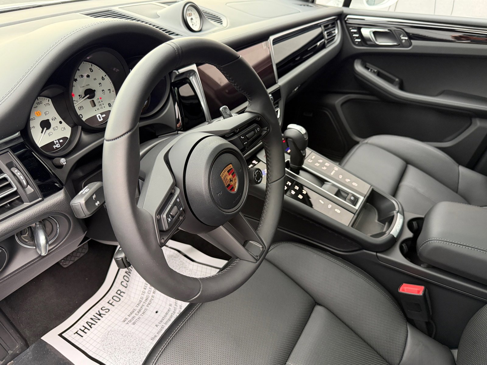 New 2026 Porsche Macan S AWD/4WD image 4