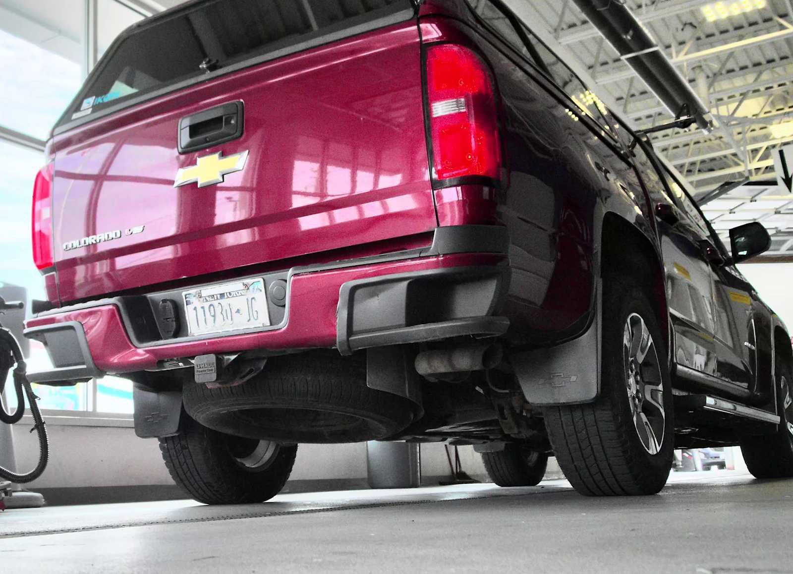 Used 2018 Chevrolet Colorado Z71 AWD/4WD image 19