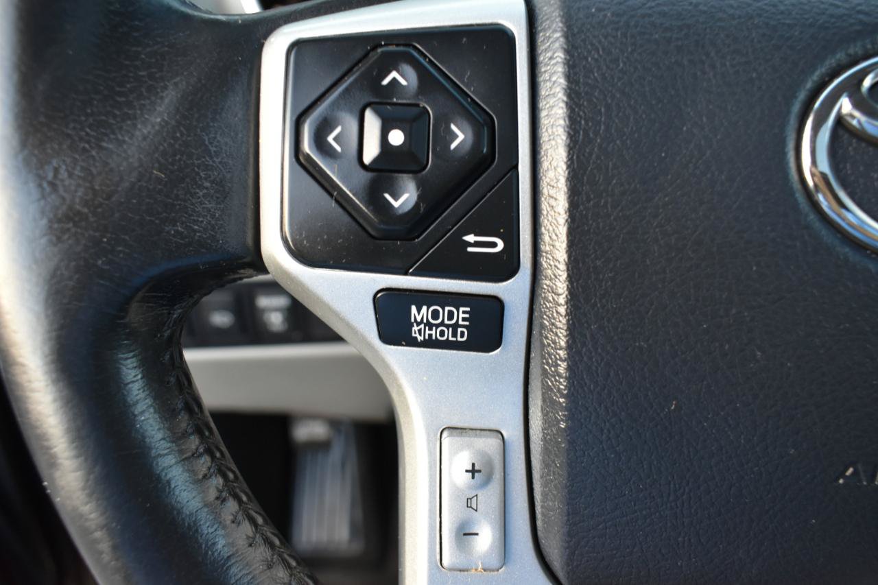 Used 2014 Toyota Sequoia Platinum RWD image 15