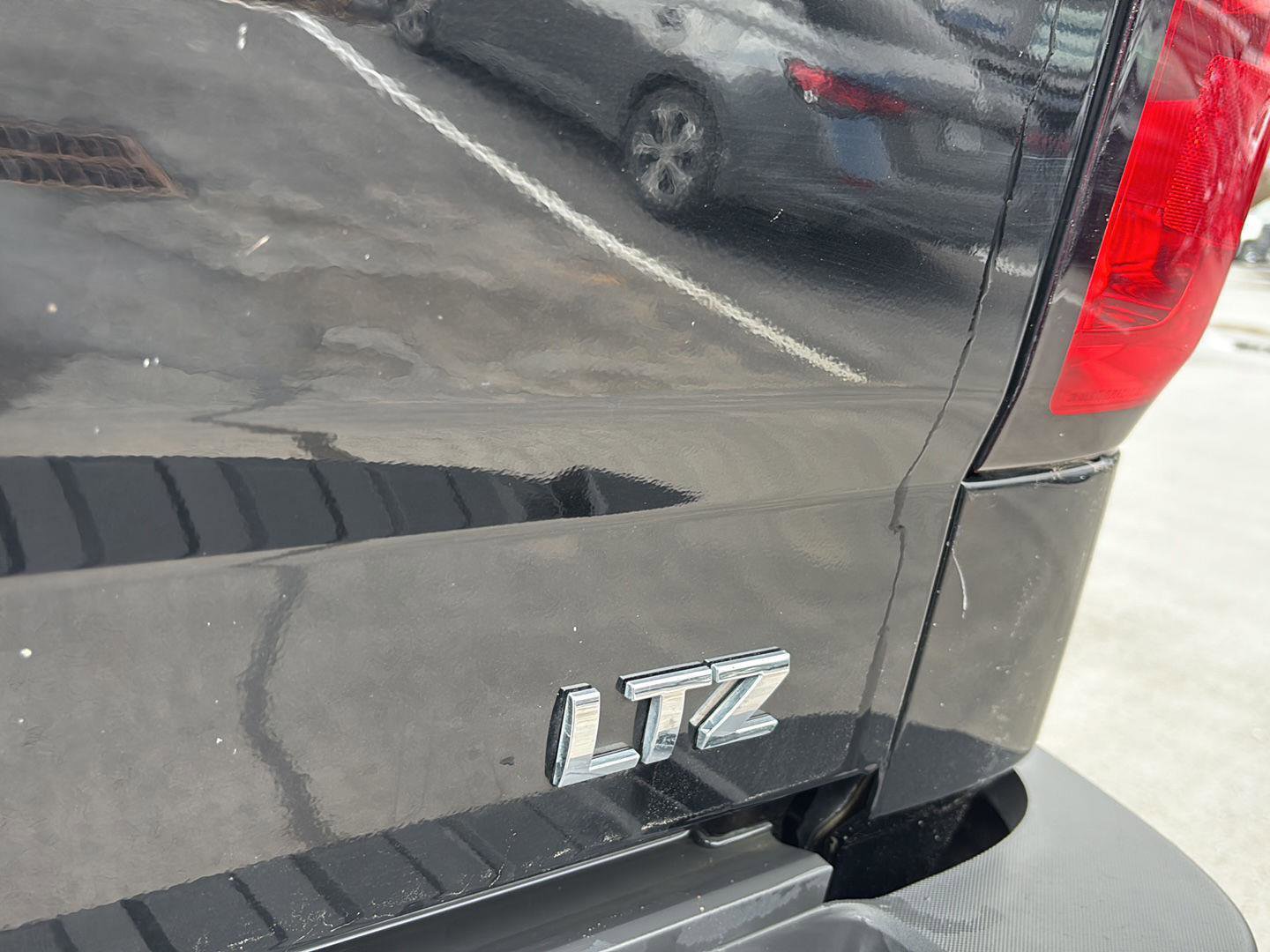 Used 2019 Chevrolet Silverado 3500 LTZ w/ Duramax Plus Package image 12