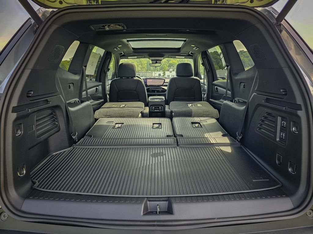 New 2027 Buick Enclave Preferred w/ Power Package AWD/4WD image 38
