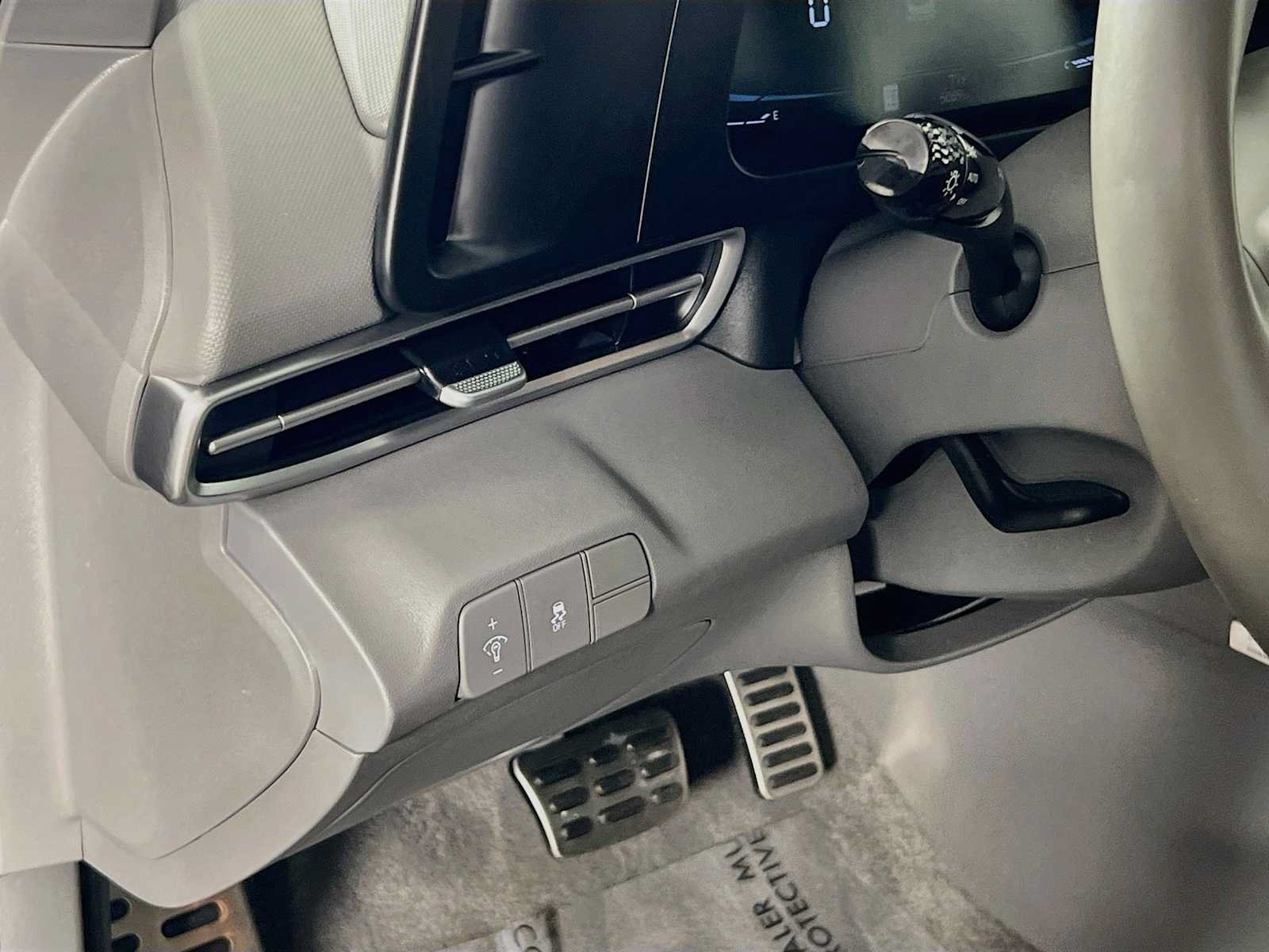 Certified 2025 Hyundai Elantra Sport FWD image 10