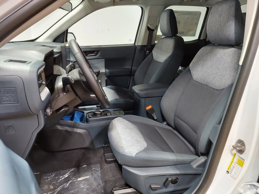 New 2025 Ford Maverick XLT w/ XLT Luxury Package image 3