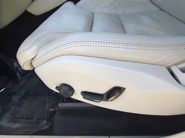 Used 2021 Volvo XC90 T8 Inscription w/ Advanced Package AWD/4WD image 14