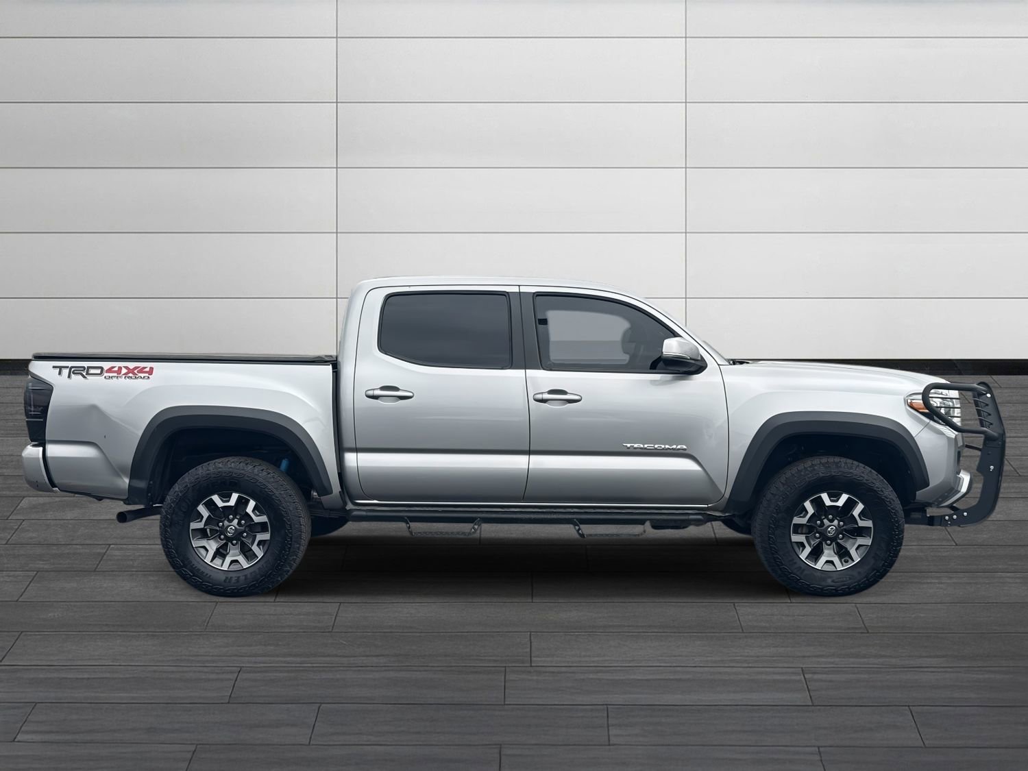 Used 2021 Toyota Tacoma TRD Off-Road w/ Technology Package image 3
