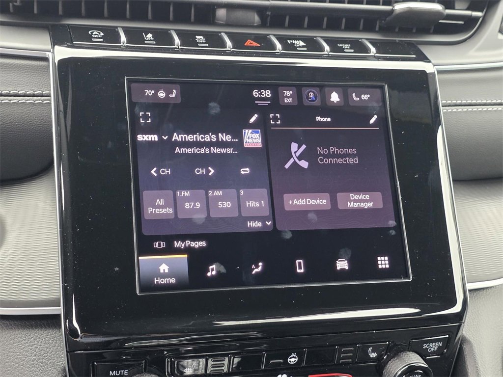 New 2025 Jeep Grand Cherokee L Altitude image 20