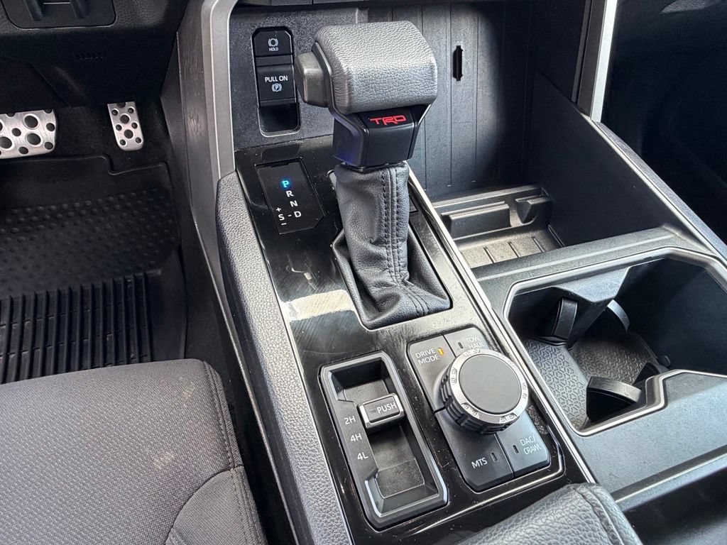 Used 2022 Toyota Tundra SR5 AWD/4WD image 26