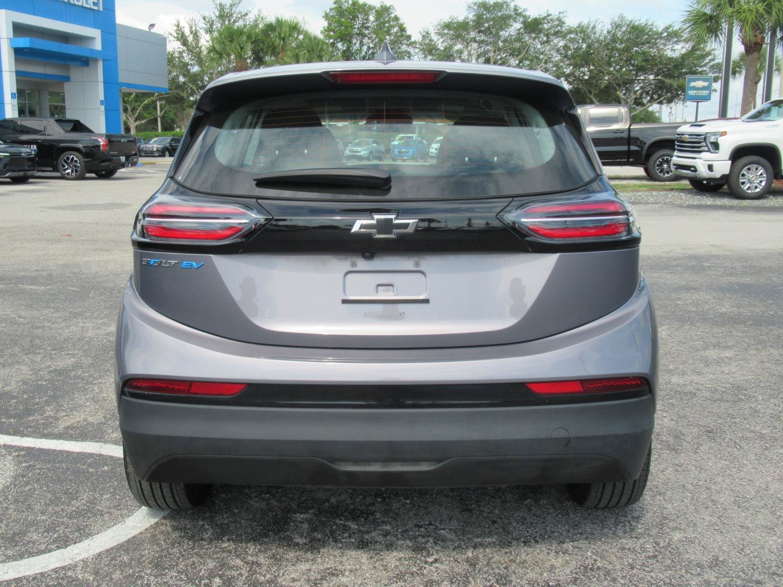 Used 2023 Chevrolet Bolt LT FWD image 6