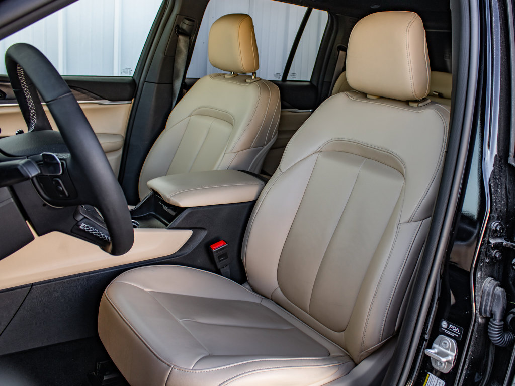 Used 2024 Jeep Grand Cherokee Limited image 19