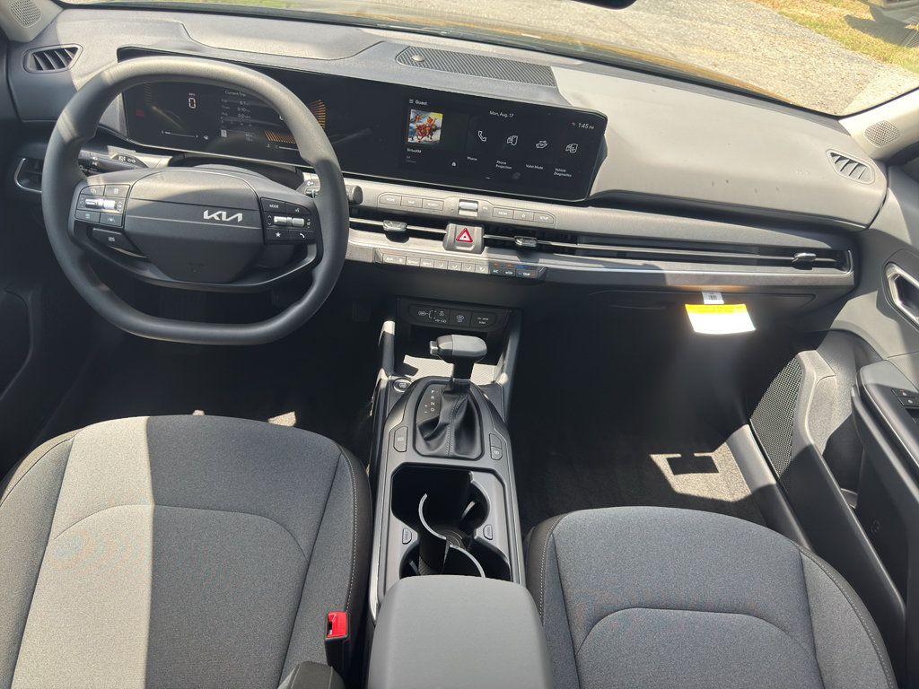 New 2026 Kia K4 FWD image 10