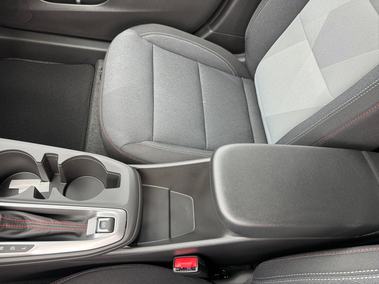 New 2026 Chevrolet Trax RS w/ Driver Confidence Package image 14