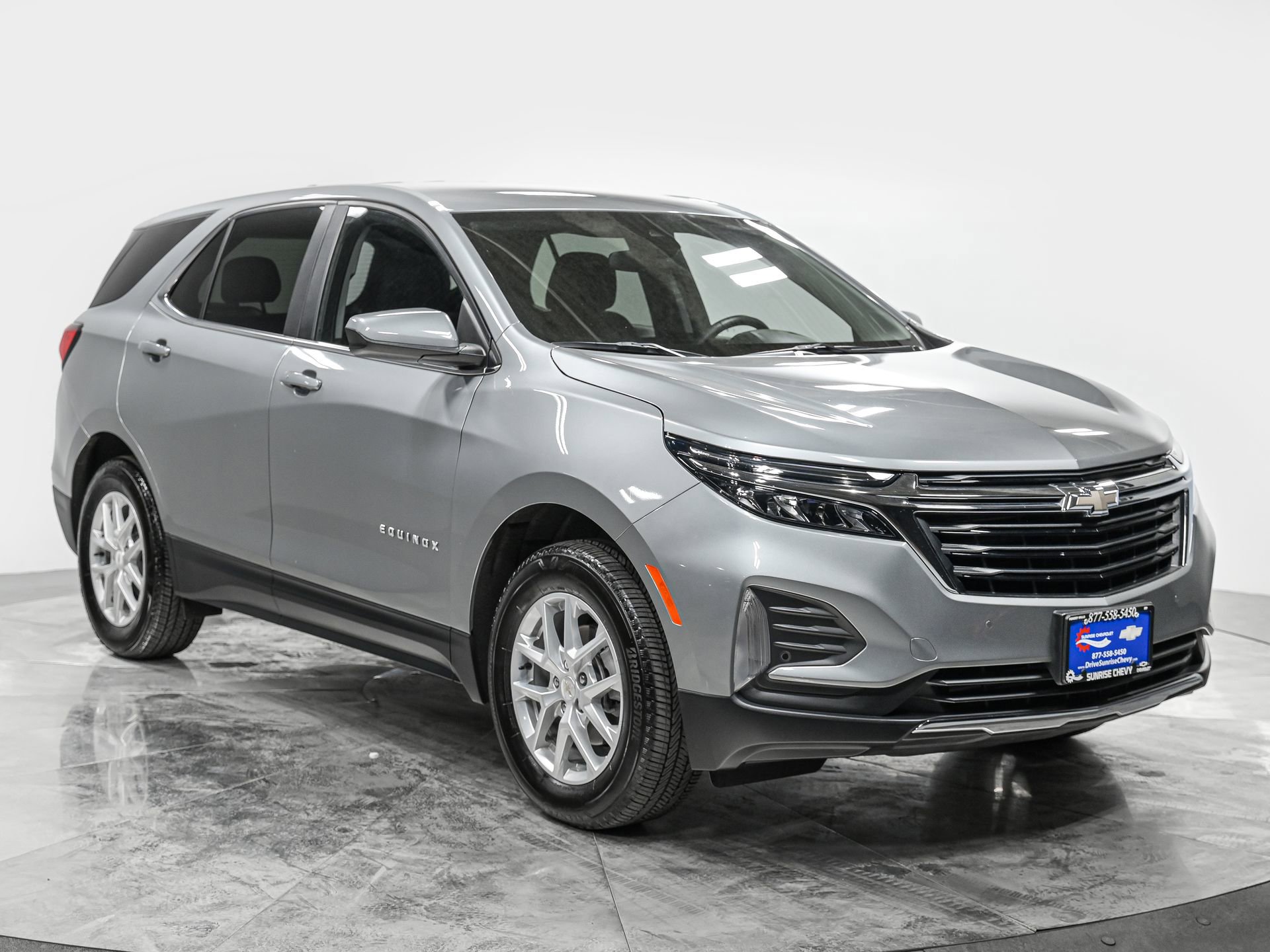 Used 2023 Chevrolet Equinox LT image 9